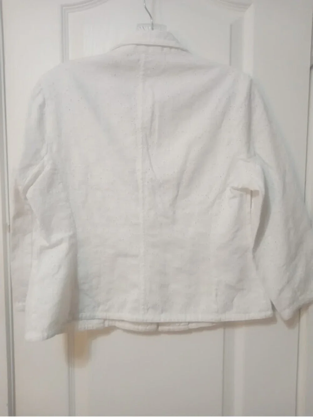 Liz Claiborne “First Issue” White Eyelet Blazer | Size Petite Large